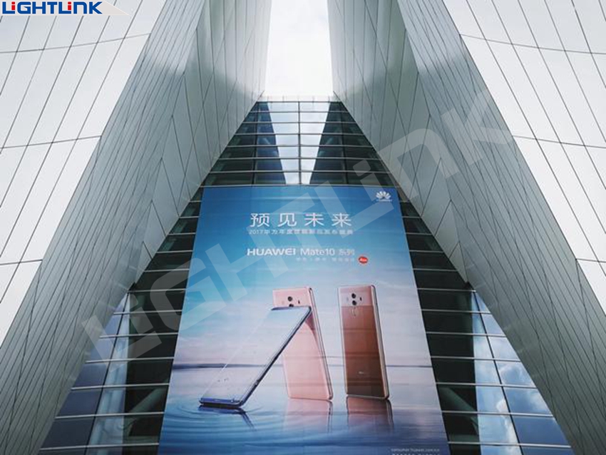 Huawei Mate10 releasing meeting China