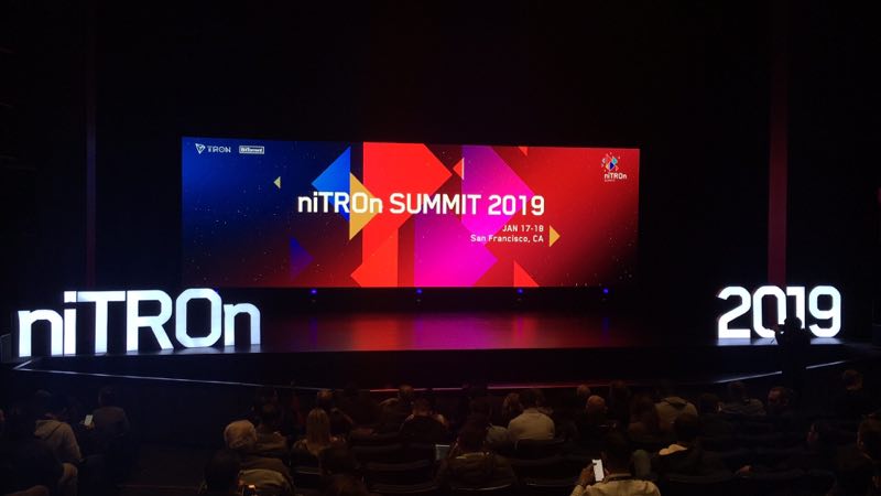 #Lightlink creates immersive LED environments at niTROn Summit 2019